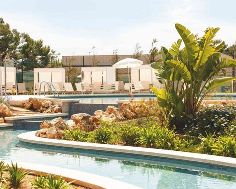 BG Tonga Tower Design Hotel & Suites