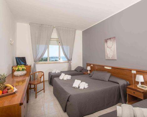 President Sea Palace Hotel