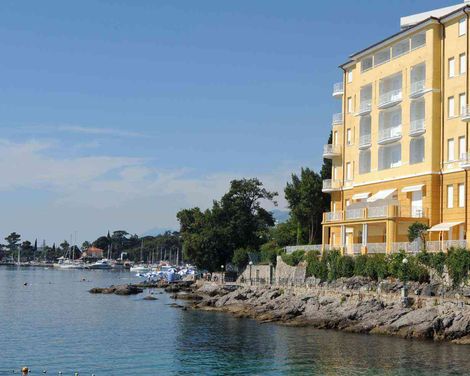 Hotel Ambasador