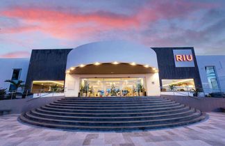 Hotel Riu Paraiso Lanzarote