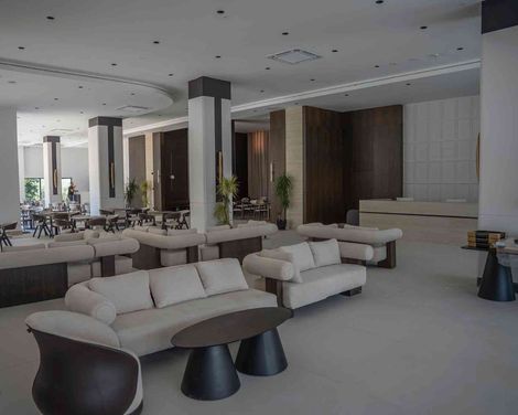 Avia Resort & Spa