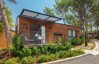 Gava Waterman Island Cottages