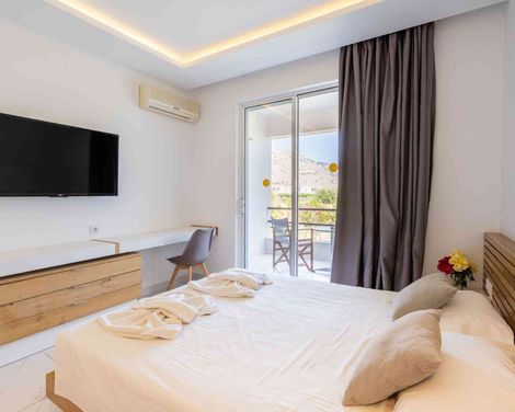 Lardos Bay Hotel