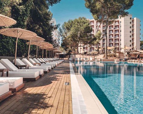 Caramelo Palma Beach