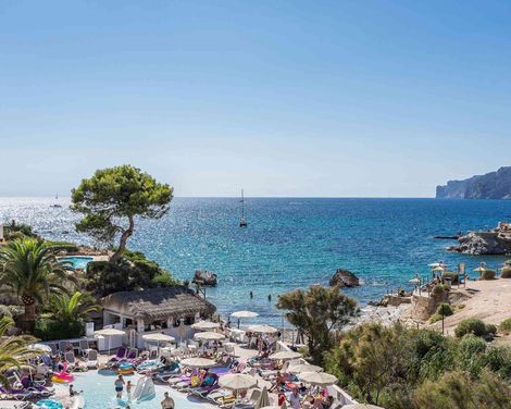 FERGUS Style Cala Blanca Suites