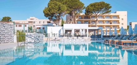 Bella Playa Hotel & Spa