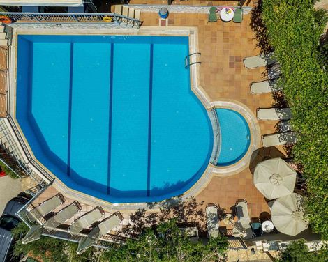 Ariadne Apartments & Studios