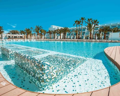 Grand Palladium White Island Resort & Spa-3