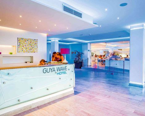 Guya Wave Hotel
