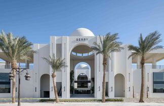 Serry Beach Resort