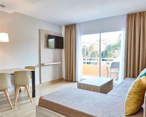 Universal Apartamentos Laguna Garden