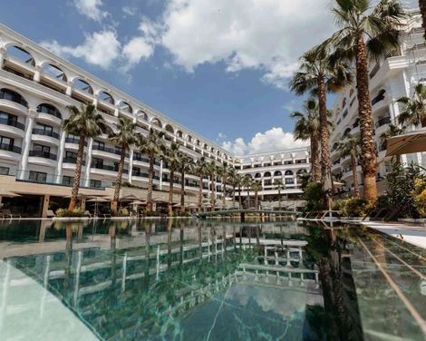 FAFA Aqua Palace Resort & Spa