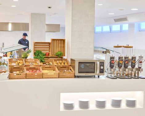 Ahoi! Urban Beach Hotel