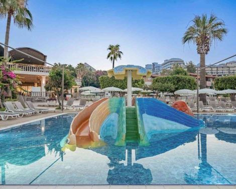 Justiniano Deluxe Resort