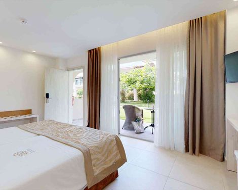 Acrotel Athena Pallas