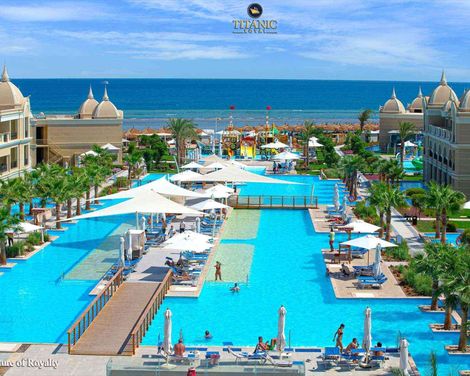Titanic Royal