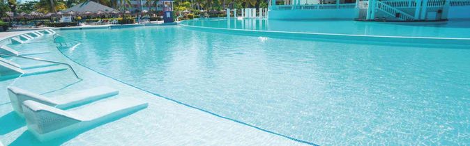 Grand Palladium Lady Hamilton Resort & Spa