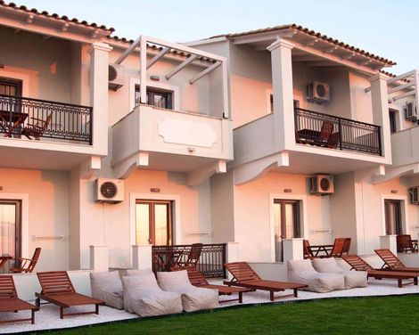 Cressida Seaside Apartments