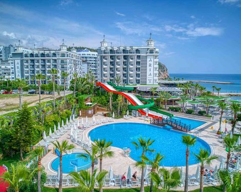 Aria Resort & Spa