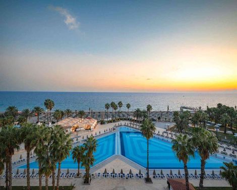 Adora Hotel & Resort