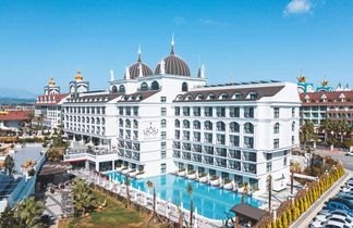 Side Royal Style Hotel