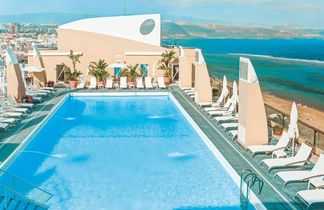 Bull Hotel Reina Isabel & Spa