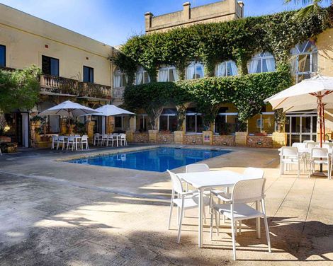 Cornucopia Hotel
