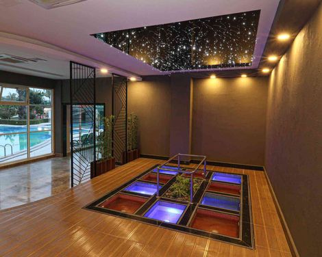 Sherwood Exclusive Lara