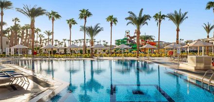 Beach Albatros Resort