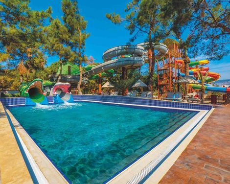 Long Beach Club Nature