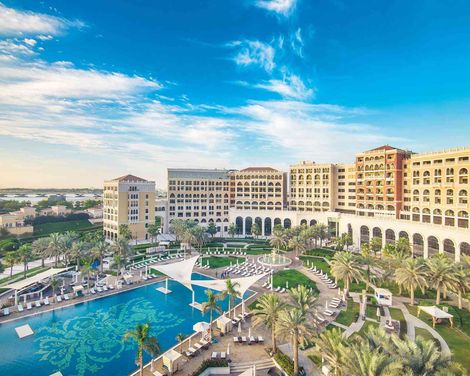 The Ritz-Carlton Abu Dhabi Grand Canal