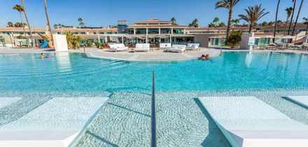 Kumara Serenoa by Lopesan Hotels