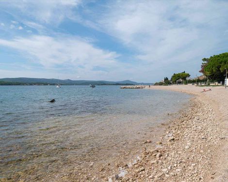 Molum Hotel & Residences