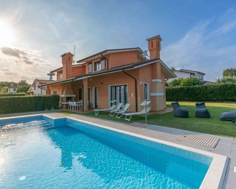 Albarella Residences & Villas