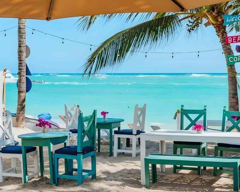 Checkin El Cortecito Beach