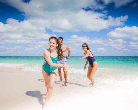 Majestic Elegance Costa Mujeres