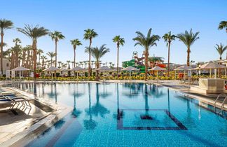 Beach Albatros Resort