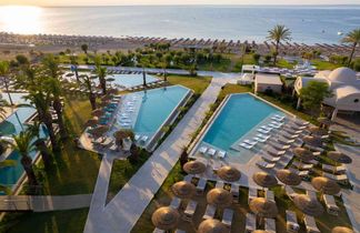 Pegasos Deluxe Beach Hotel