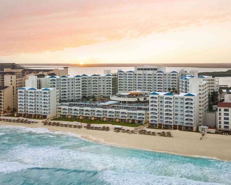 Hilton Cancun Mar Caribe All-Inclusive Resort