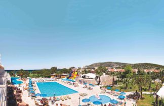 Batihan Beach Resort & Spa