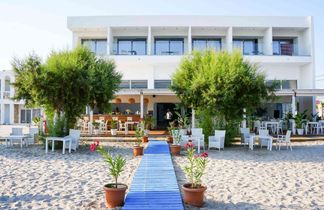 Seaside Beach Marmari Hotel