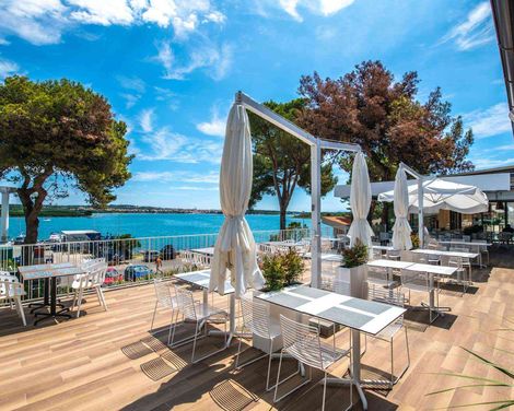 Arena One 99 Glamping