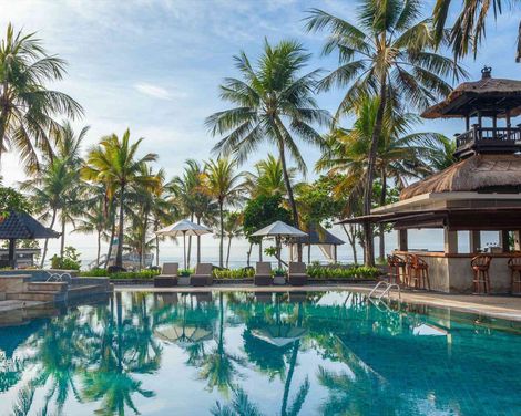 Candi Beach Resort & Spa