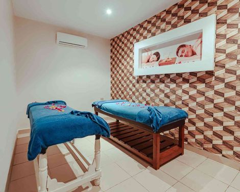 SUNRISE Alma Bay Resort