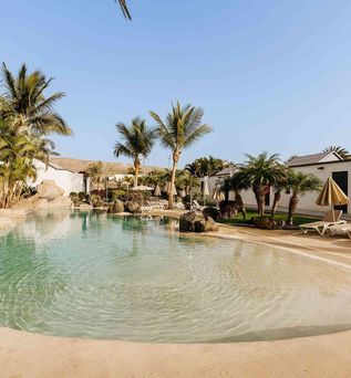 R2 Romantic Fantasia Suites