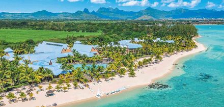 Victoria Beachcomber Resort & Spa