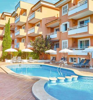 Universal Apartamentos Laguna Garden