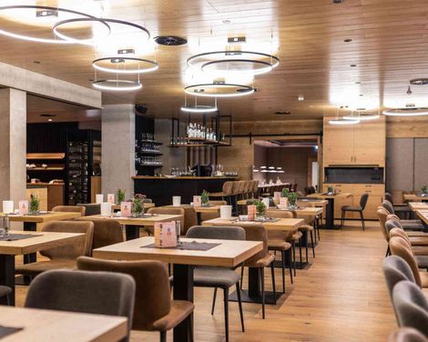 KOSIS Sports Lifestyle Hotel