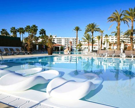 HL Miraflor Suites Hotel