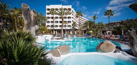 Corallium Beach by Lopesan Hotels